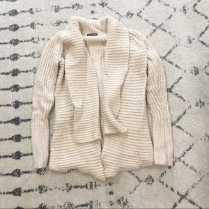 • Express Cardigan •